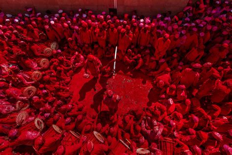 The Red Festival: An Amazing Photo Series By Vedant Kulkarni