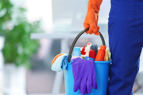 How to Select the Best Cleaning Equipment Supplies for Your Home or ...