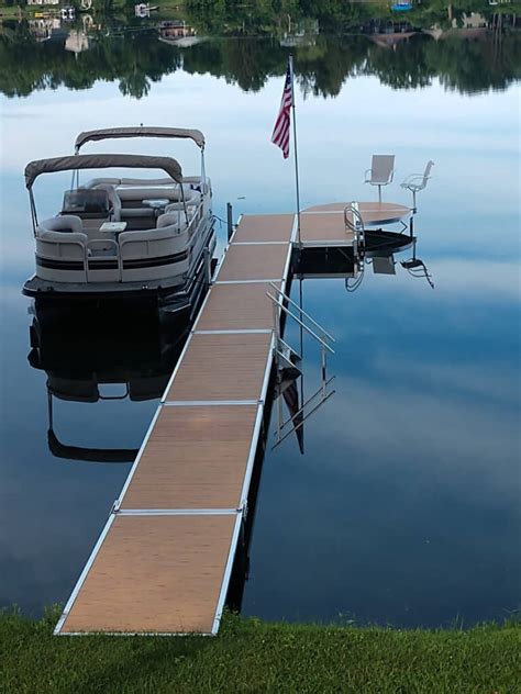 ShoreMaster Infinity RS4 • Marine Dock & Lift