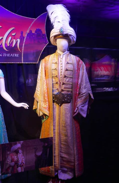 Hollywood Movie Costumes and Props: Jafar and Sultan movie costumes from Aladdin on display ...