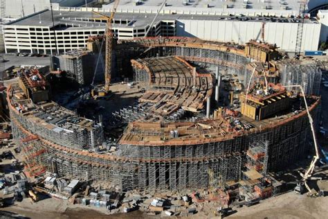 MSG Sphere construction in Las Vegas reaches 65-foot level | Las Vegas Review-Journal