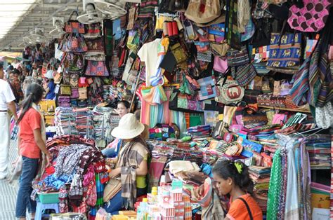 Traditional Markets Tour in Manila (Self Guided), Manila, Philippines