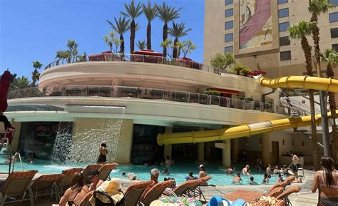 Golden Nugget Las Vegas Pool: Hours, Amenities and More - Midlife Miles