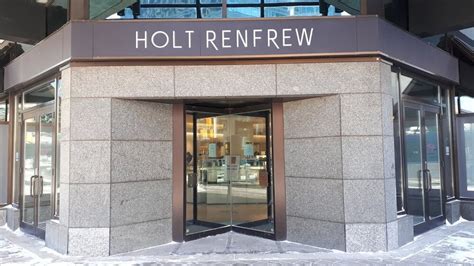 In Pictures: The Final Days of Holt Renfrew in Edmonton [Photo Essay]