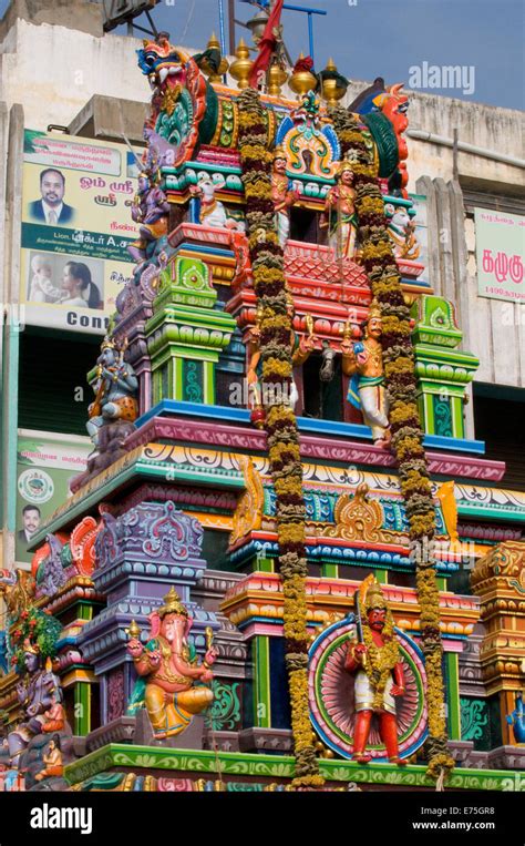 Shiva temple arunachala hill tiruvannamalai south india hi-res stock ...