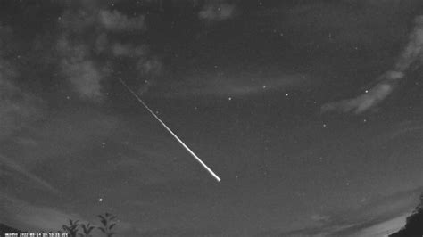 Scientists say fireball was 'definitely a meteor'