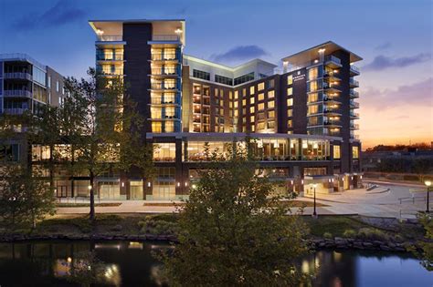 Embassy Suites by Hilton Greenville Downtown Riverplace - Greenville ...