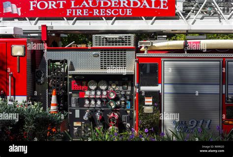 Fort Lauderdale Fire-Rescue Fire Engines Stock Photo - Alamy