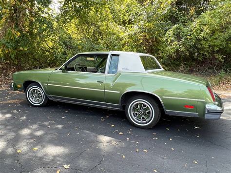 1979 Oldsmobile Cutlass Supreme 2 | Barn Finds