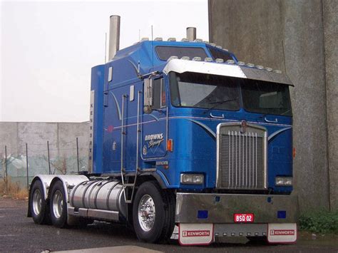 TopWorldAuto >> Photos of Kenworth K100E - photo galleries