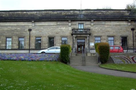 Art Gallery And Public Library, Kirkcaldy Museum, Bennochy Road ...