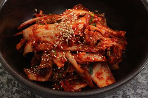 Traditional napa cabbage kimchi recipe - Maangchi.com