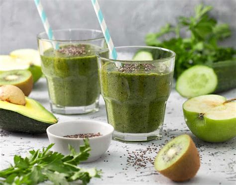 7 Avocado Smoothie Recipes: Go Green With Tasty Treats