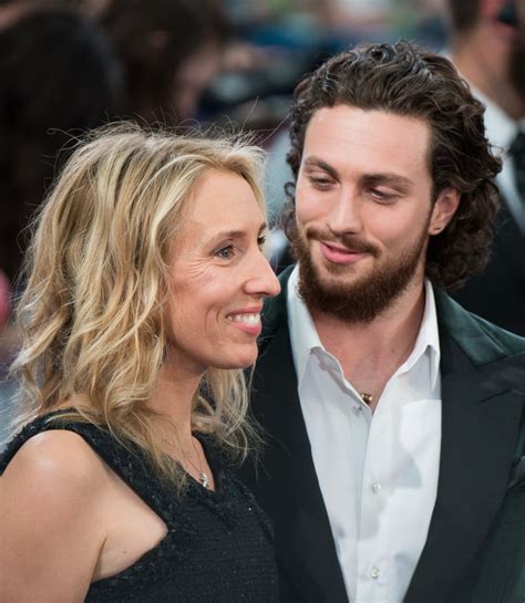 Aaron Taylor-Johnson Wife / Aaron Taylor-Johnson and Wife Sam Cutest ...