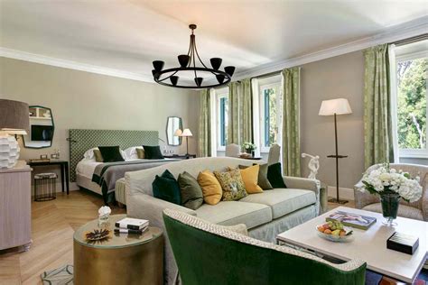 The Best Hotel in Rome Just Debuted New Suites Overlooking Its Stunning ...