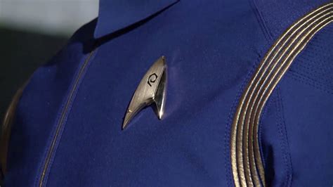 A Close-Up Look At ‘Star Trek: Discovery’ Uniforms [INFOGRAPHIC ...