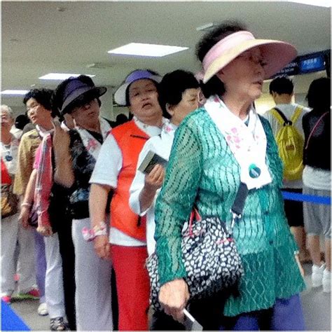 #Ajumma Alert | Korea travel, Culture travel, Photo and video