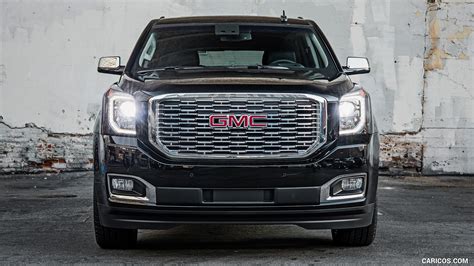 GMC Yukon Denali Ultimate Black Edition | 2018MY | Front