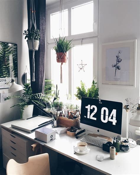 Workspace Inspiration - Strikeapose