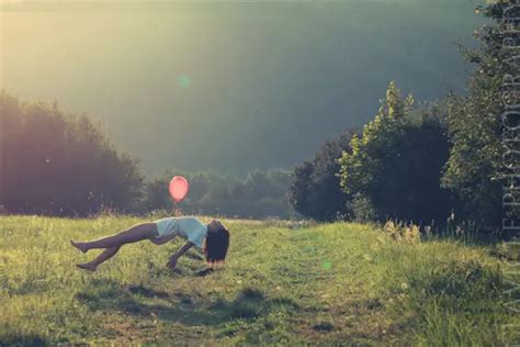 100 Magical Levitation Photography Examples to Inspire You - Photodoto