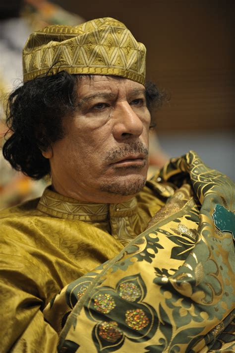 File:Muammar al-Gaddafi at the AU summit.jpg - Wikipedia