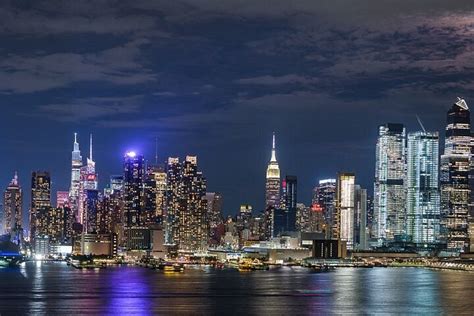 2023 New York City Skyline Tour by Night with Local Guide