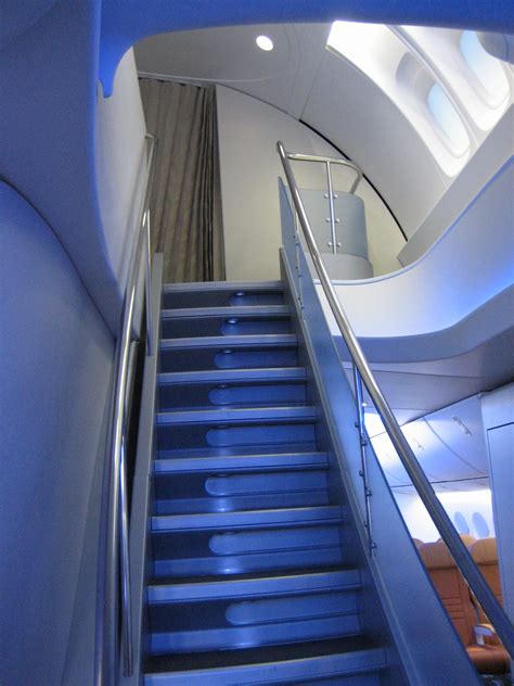 File:Interior Boeing 747-8I staircase.jpg - Wikipedia, the free encyclopedia