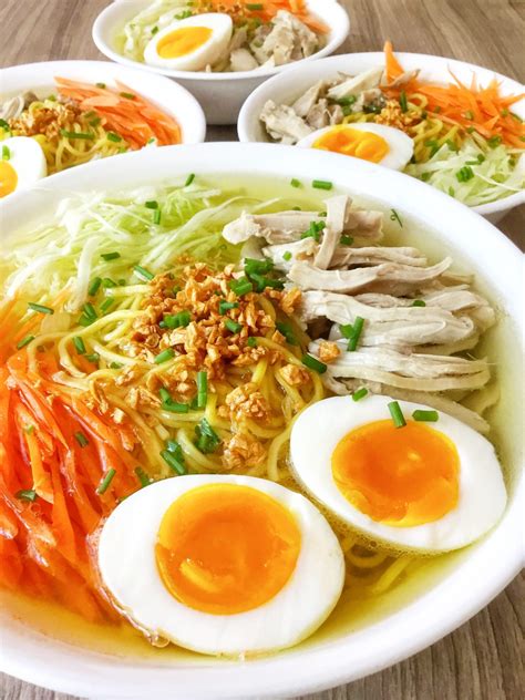 Chicken Mami (Filipino Chicken Noodle Soup) - PinoyBites