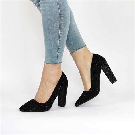 Pantofi dama eleganti cu toc gros, negri 3312-BLACK la 40,00Lei - Zibra.ro