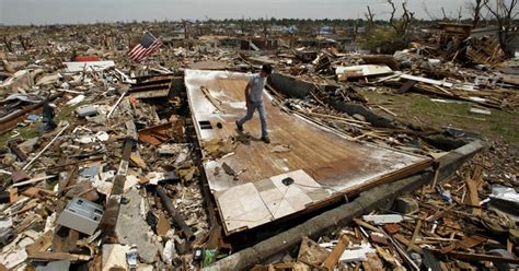 Joplin before and after tornado cleanup