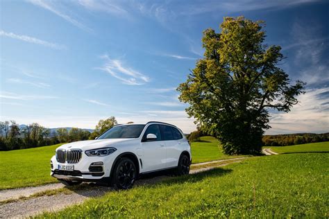 US Debut: 2021 BMW X5 45e xDrive Hybrid - BimmerFile