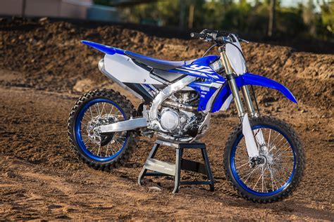 2018 YAMAHA YZ450F - Dirt Action