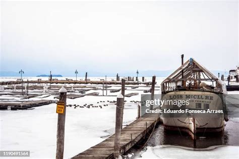 Burlington Vermont Winter Photos and Premium High Res Pictures - Getty ...