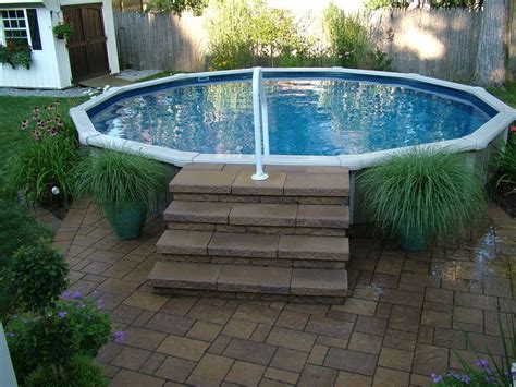 Above Ground Pools For Small Backyards And Spectacular Above in Above ...