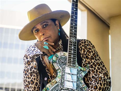 Grammy-winning guitarist Micki Free brings eclectic Turquoise Blue to the Blues Can | Calgary Herald