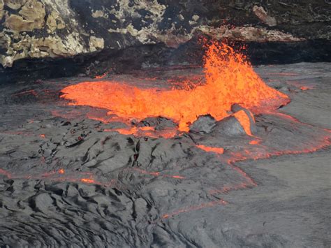 All Hawaii News: Active lava lake mesmerizes Hawaii visitors, water quality warnings posted on ...