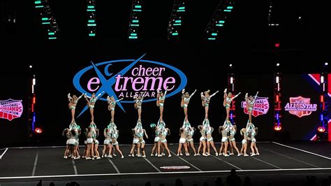 Cheer Extreme Senior Elite - YouTube