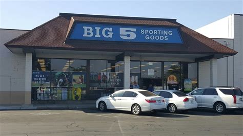 Big 5 Sporting Goods - Shoe Stores - 480 E Shaw Ave, Clovis, CA - Phone ...