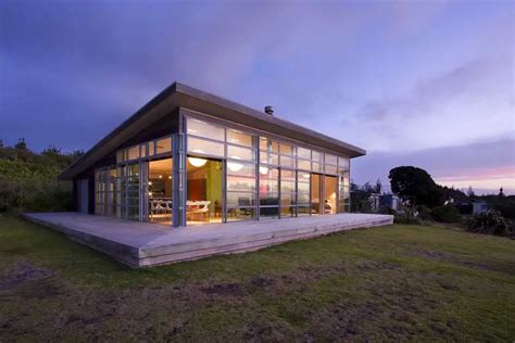 Waitara Bach - New Zealand Beach Property, Home - e-architect