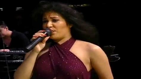 Selena Live The Last Concert Astrodome 1995 - YouTube