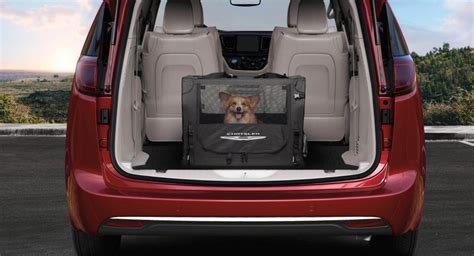 2021 Chrysler Pacifica Gets Mopar Accessories, Including A Collapsible Pet Kennel | Carscoops