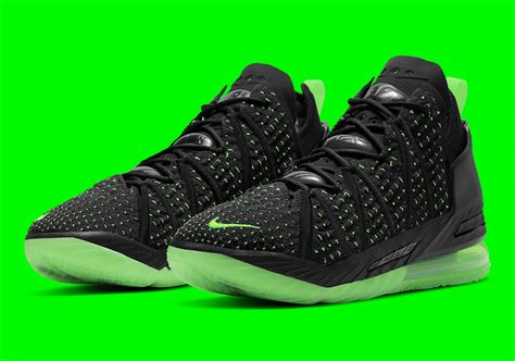 Nike LeBron 18 "Dunkman" CQ9283-005 Release Date | SneakerNews.com