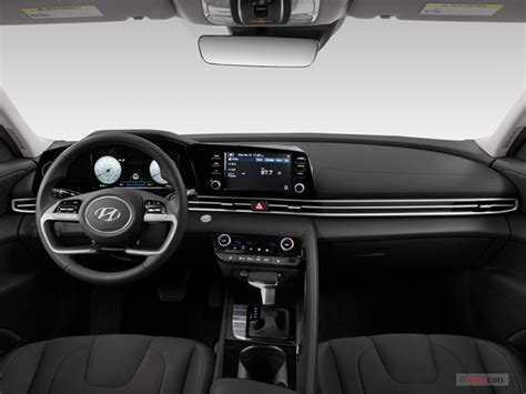 Elantra Interior 2022