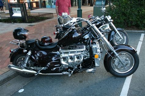 Boss Hoss V8 Motorcycles