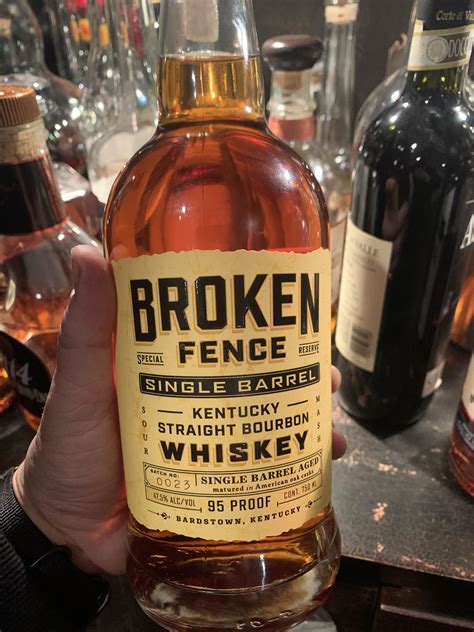 Broken Fence Single Barrel Bourbon - SIPN