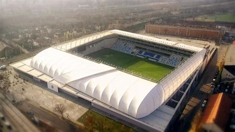 Bord Studio bottles a big atmosphere into a small stadium | Stadium ...