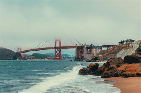 The Golden Gate Bridge on a Foggy Day · Free Stock Photo