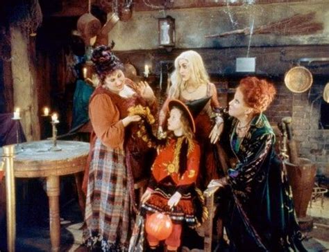 Thora Birch Photo: Thora Birch as Dani Dennison in Hocus Pocus | Best ...