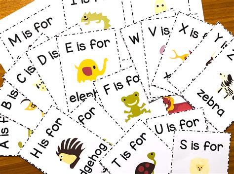 Free Printable Flashcards Alphabet Animals - Look! We're Learning!