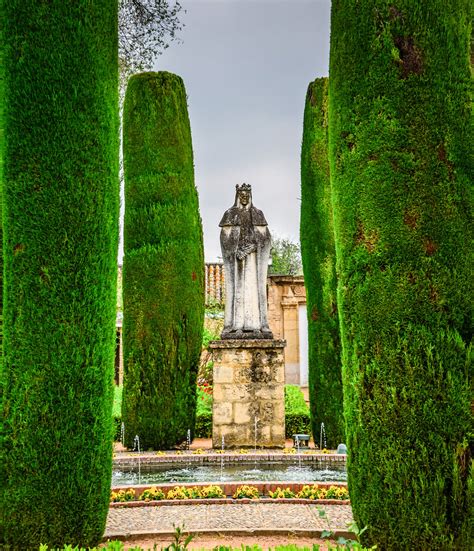 Gardens of Alcázar de los Reyes Cristianos - Córdoba Spain… | Flickr